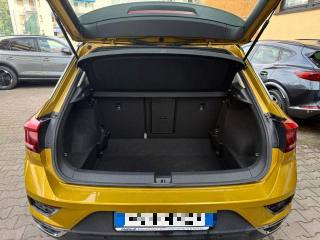 VOLKSWAGEN T-Roc usata, con Autoradio
