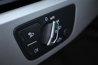 AUDI A4 usata, con Leve al volante