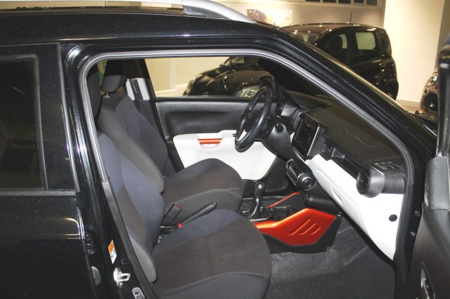 SUZUKI Ignis usata, con Cerchi in lega