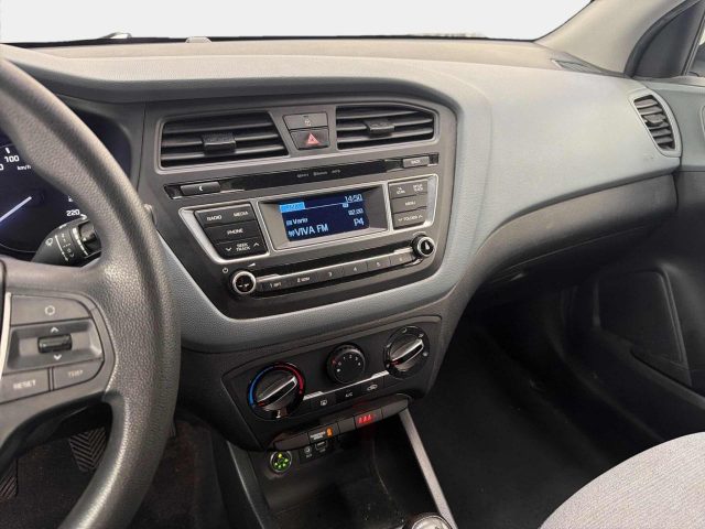 HYUNDAI i20 usata, con Controllo trazione