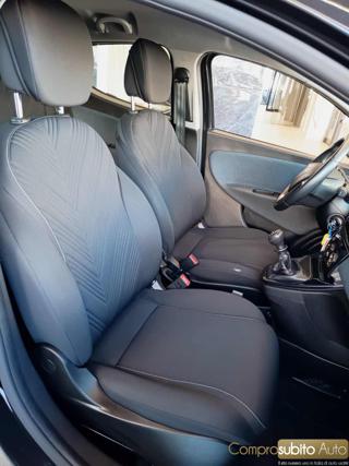 LANCIA Ypsilon usata 16