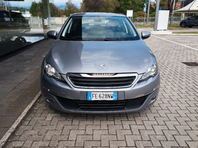 PEUGEOT 308 usata, con Airbag