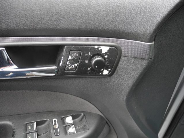 VOLKSWAGEN Touran usata, con Pneumatici quattro stagioni