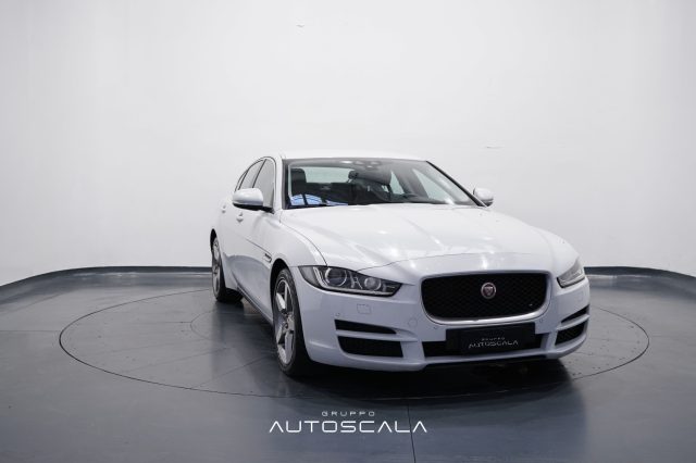 JAGUAR XE usata, con Chiusura centralizzata