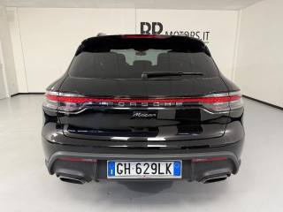 PORSCHE Macan usata, con Boardcomputer