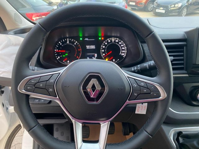 RENAULT Trafic usata, con Bluetooth