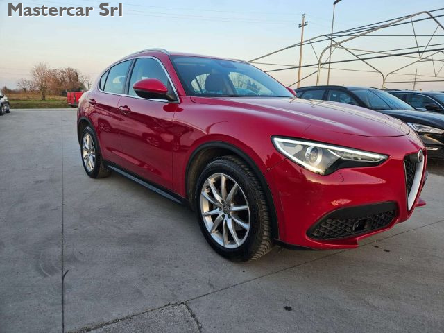 ALFA ROMEO Stelvio usata, con Fari LED