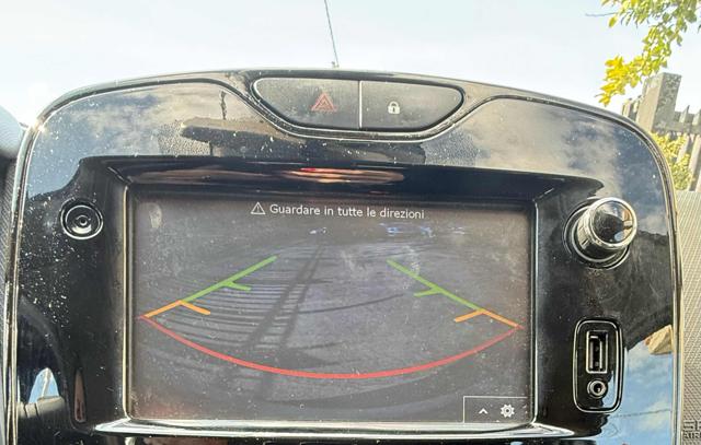 RENAULT Clio usata, con Sensori di parcheggio posteriori
