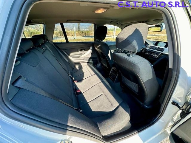 BMW 318 usata, con Controllo automatico clima