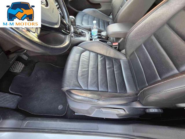 VOLKSWAGEN Golf usata, con Specchietti laterali elettrici