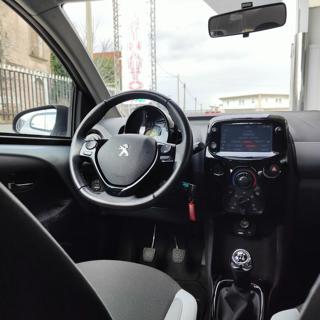 PEUGEOT 108 usata, con Touch screen