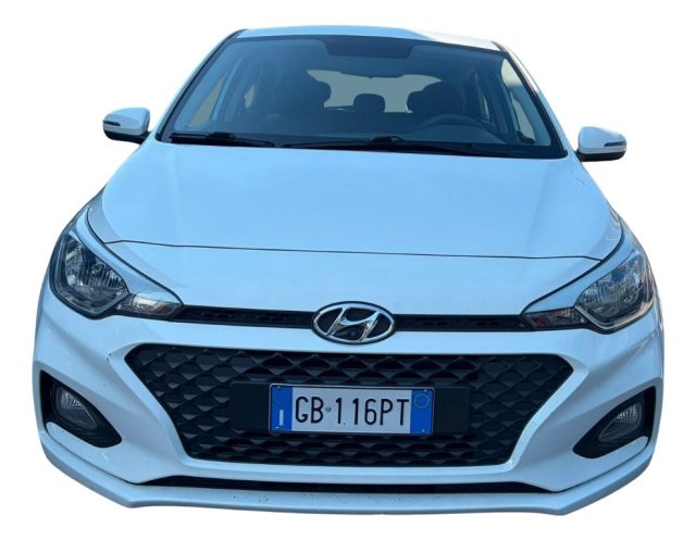 HYUNDAI i20 usata, con Airbag