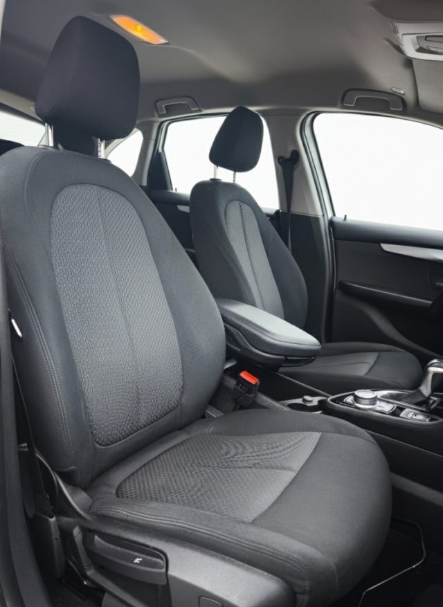 BMW 225 usata, con ESP