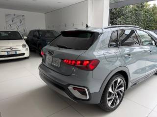 AUDI A3 usata, con Park Distance Control