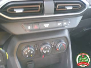 DACIA Sandero usata, con Autoradio digitale