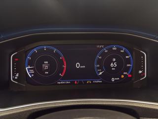 VOLKSWAGEN T-Roc usata, con Lettore CD