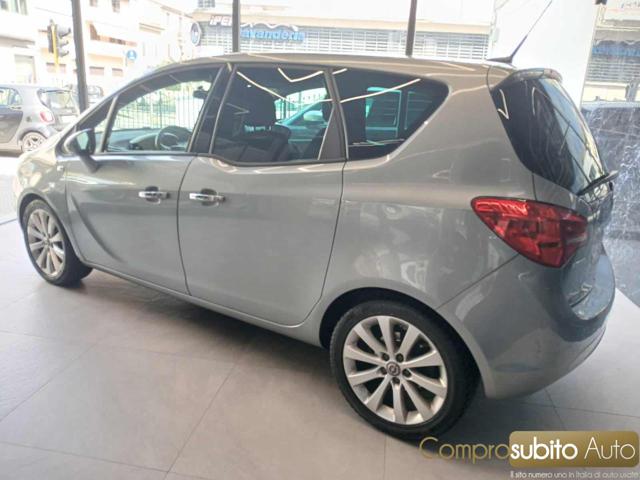 OPEL Meriva usata, con Airbag Passeggero
