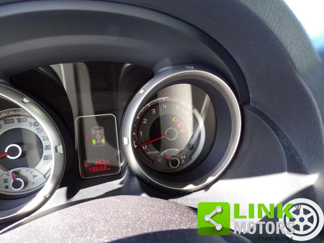 MITSUBISHI Pajero usata, con MP3