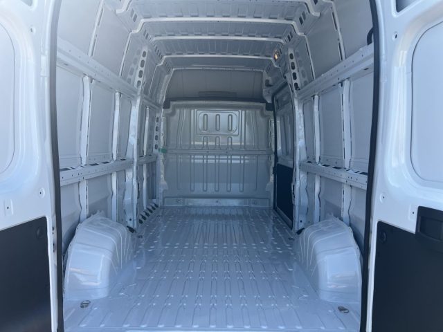 OPEL Movano usata 11