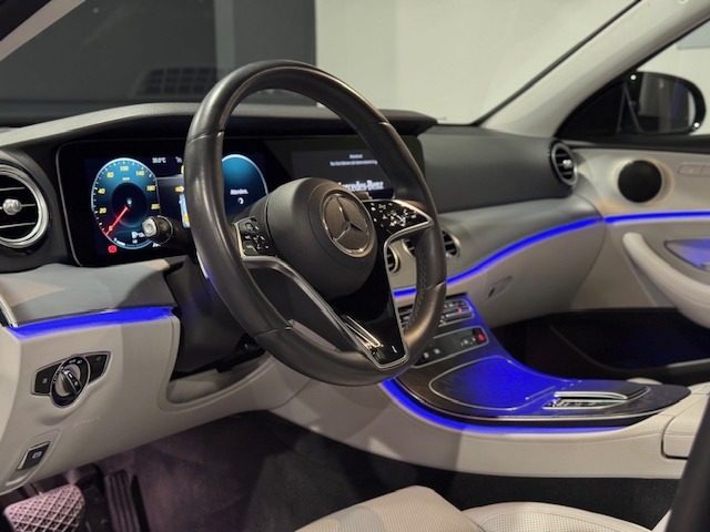 MERCEDES-BENZ E 300 usata, con Chiusura centralizzata