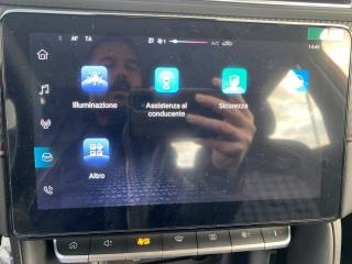 MG ZS usata, con Specchietti laterali elettrici