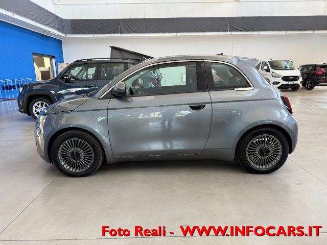 FIAT 500e usata, con Autoradio digitale