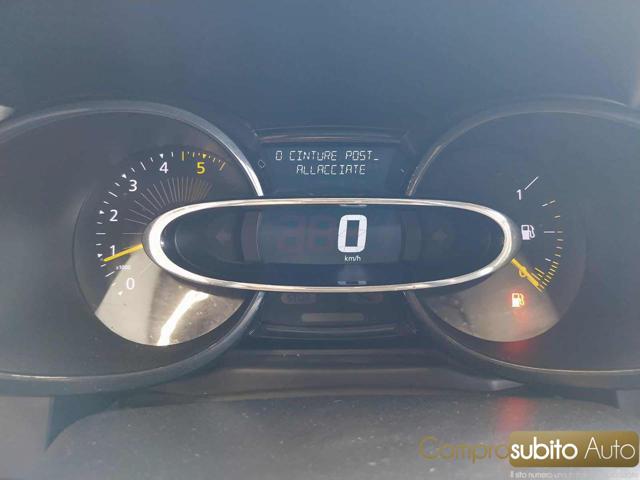 RENAULT Clio usata 21