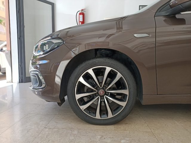 FIAT Tipo usata, con Alzacristalli elettrici