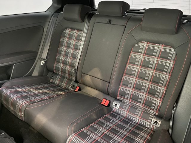 VOLKSWAGEN Golf GTI usata, con Fendinebbia
