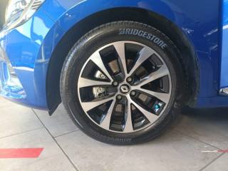 RENAULT Clio usata, con Servosterzo