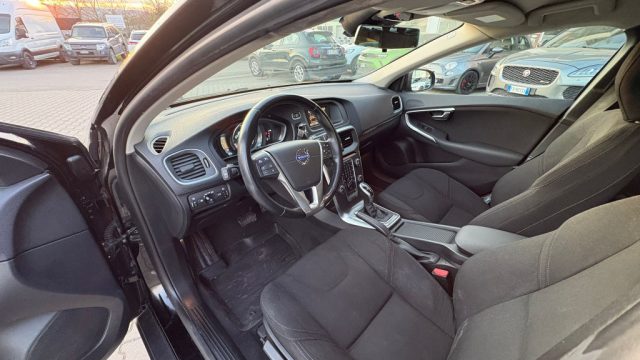 VOLVO V40 Cross Country usata, con Chiusura centralizzata