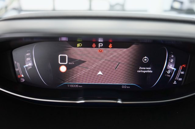 PEUGEOT 3008 usata, con Park Distance Control