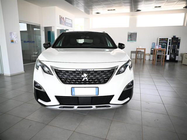 PEUGEOT 3008 usata, con Airbag
