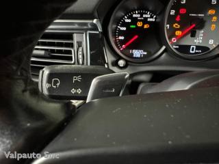 PORSCHE Macan usata, con Bracciolo