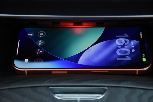 MASERATI Grecale usata, con Volante in pelle