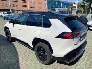 TOYOTA RAV 4 MY23 usata, con Antifurto