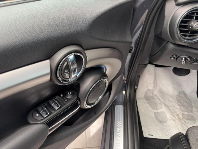 MINI Cooper S usata, con Autoradio