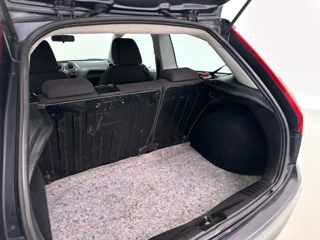 FORD Fiesta usata, con Specchietti laterali elettrici