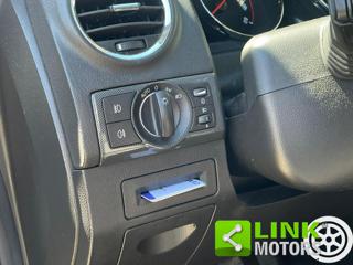 OPEL Antara usata, con Park Distance Control