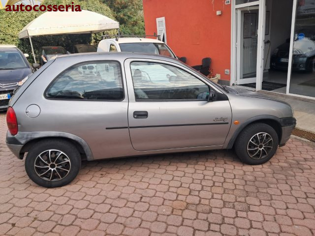 OPEL Corsa usata, con Chiusura centralizzata