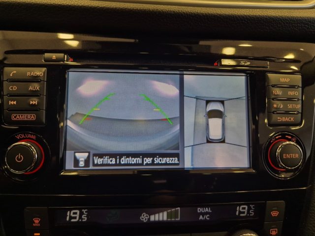 NISSAN Qashqai usata, con Touch screen