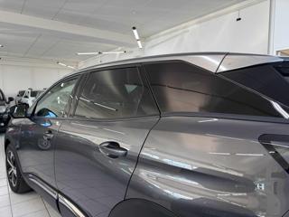 PEUGEOT 3008 usata, con Volante multifunzione