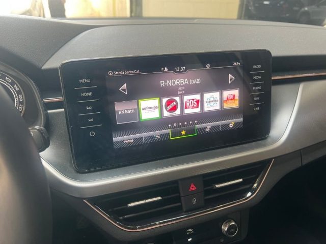 SKODA Kamiq usata, con Autoradio