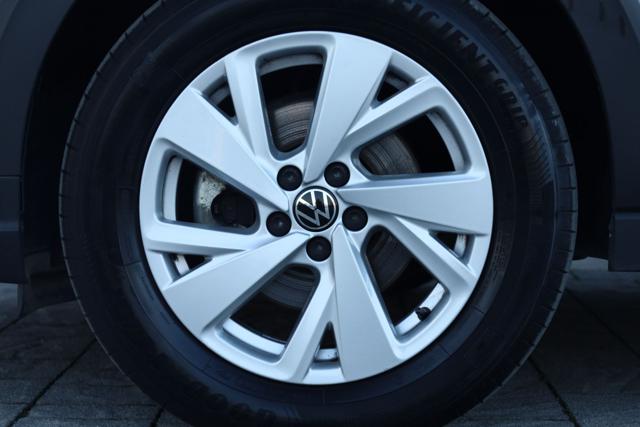 VOLKSWAGEN Taigo usata, con Bracciolo