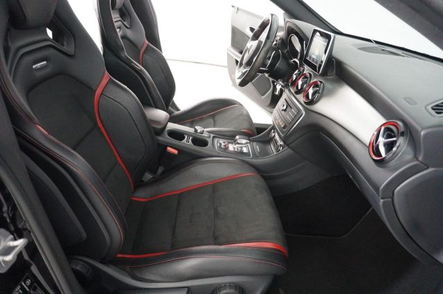 MERCEDES-BENZ CLA 45 AMG usata, con Climatizzatore
