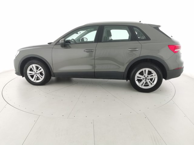 AUDI Q3 usata, con Sensori di parcheggio posteriori