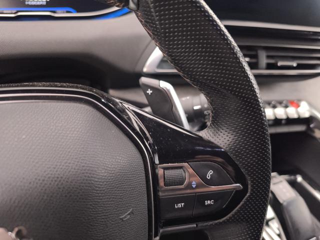 PEUGEOT 3008 usata, con Sistema di navigazione