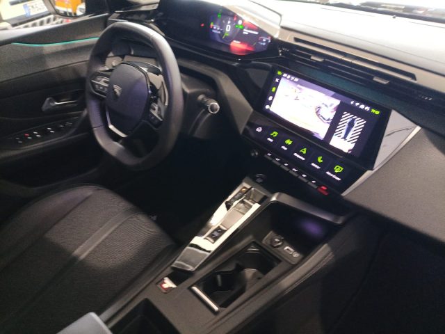 PEUGEOT 308 usata, con Touch screen