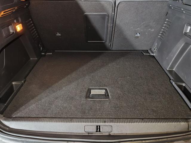 PEUGEOT 3008 usata, con Servosterzo