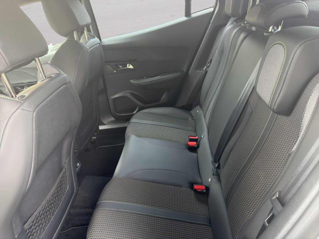 PEUGEOT 2008 usata, con Controllo automatico clima